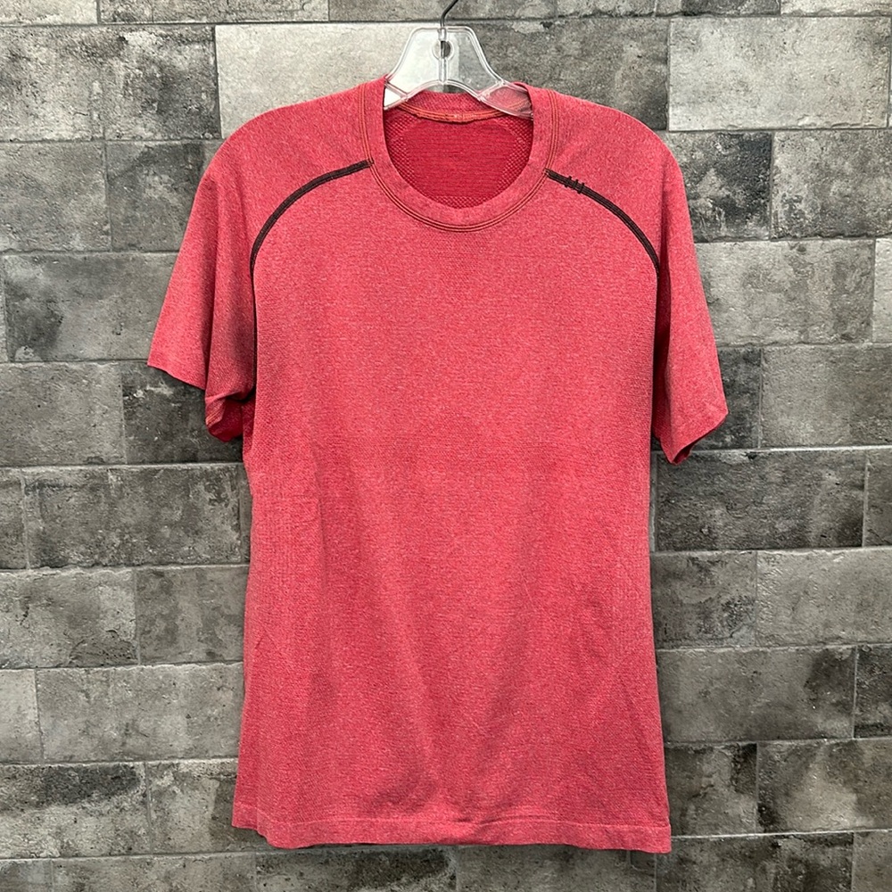 Lululemon Metal Vent Tech Short Sleeve Shirt